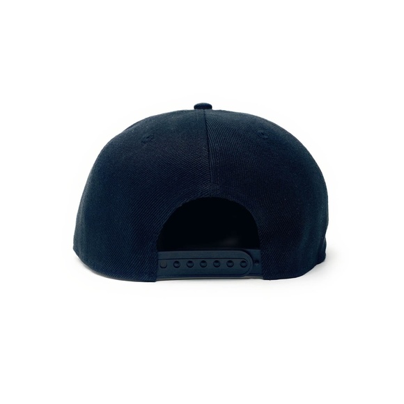 Marvel Avengers - Logo 3D Embroidery - Red/Black - Snapback Cap - Picture 3 of 5